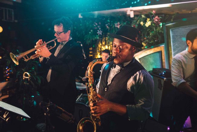 Auckland Bands - The Complete Guide