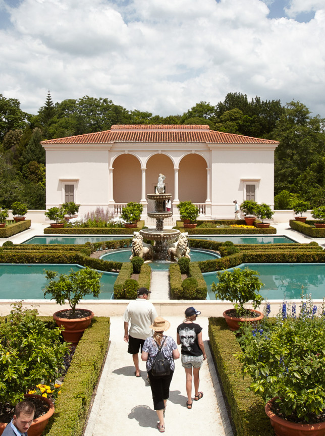 The formal Italian Renaissance garden at Hamilton Gardens, Hamilton, features a classical building, fountains, and reflecting pools.