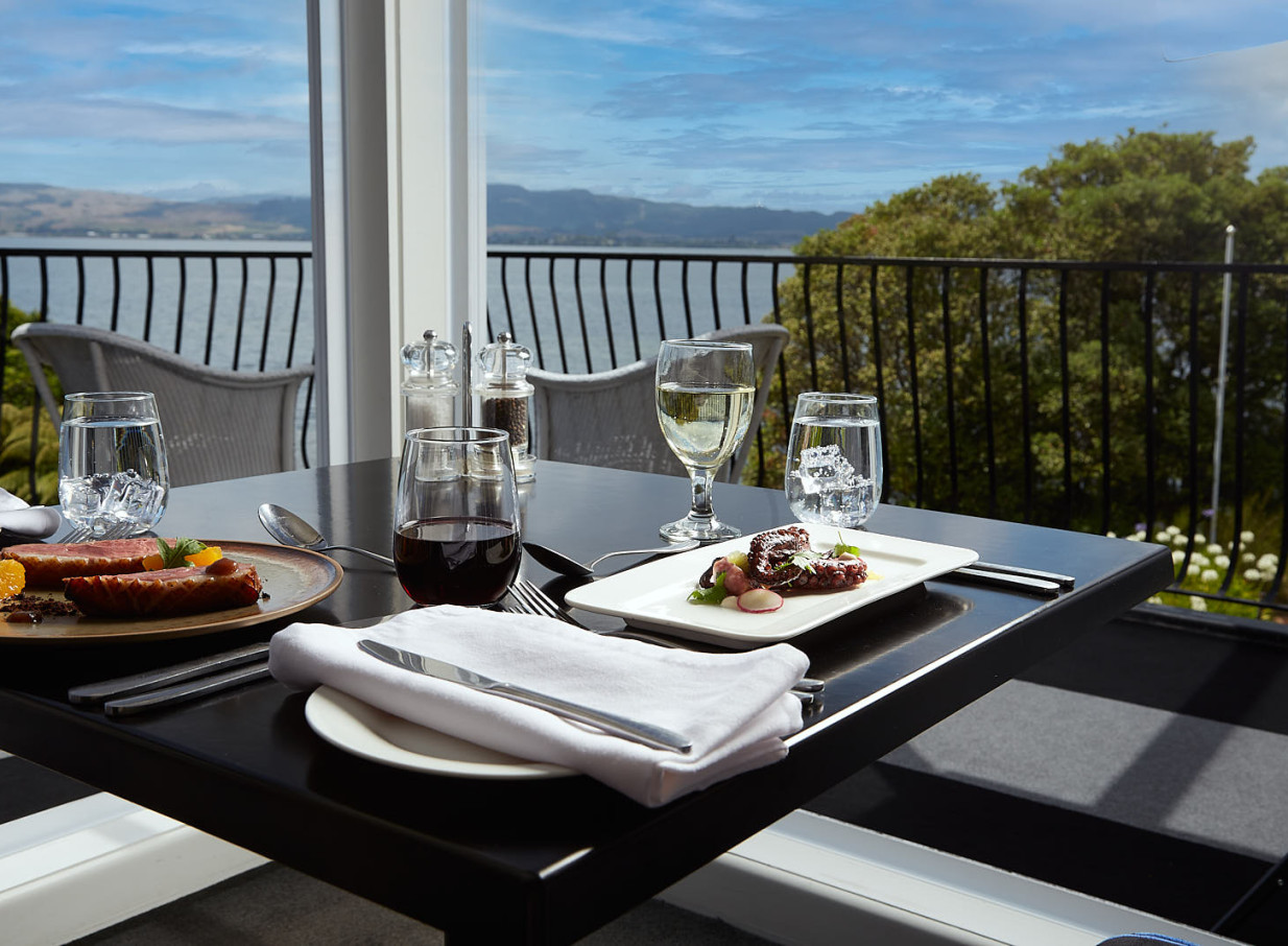 Lakeside dining with classic sophistication and contemporary chic at Black Swan Lakeside Boutique Hotel, Rotorua.